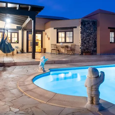 Maravilla Piscina Climatizada Vila *